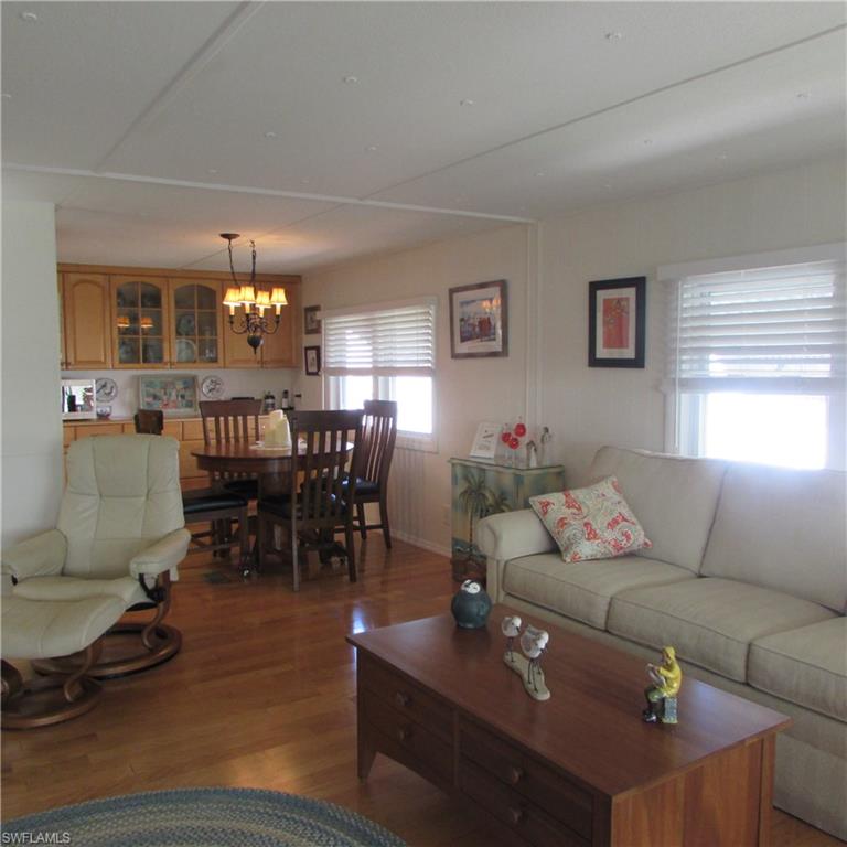 FLAMINGO BAY - Residential