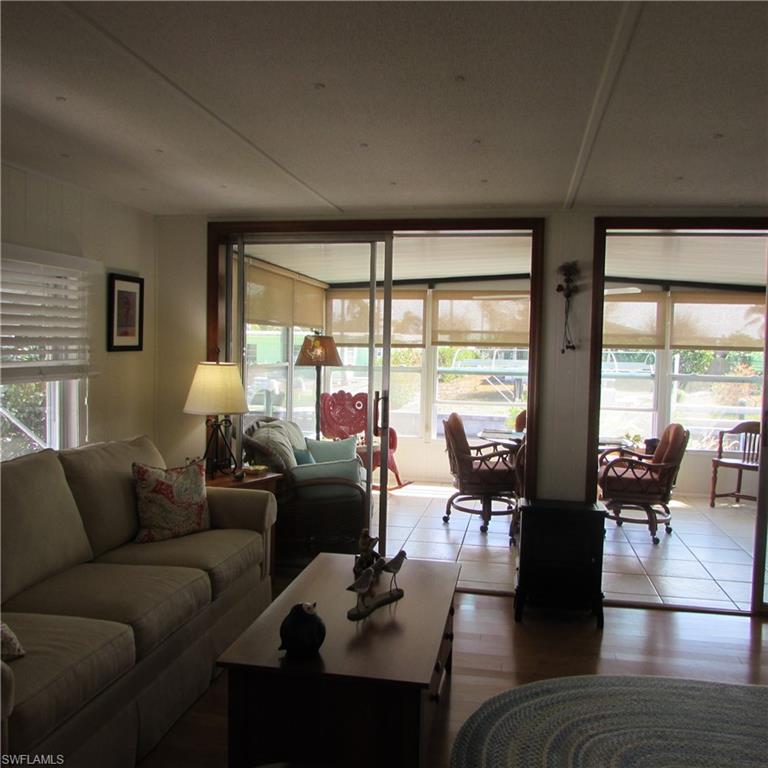 FLAMINGO BAY - Residential