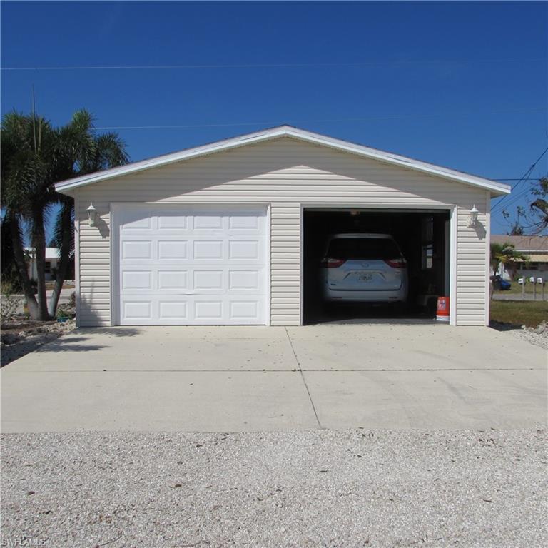 FLAMINGO BAY - Residential