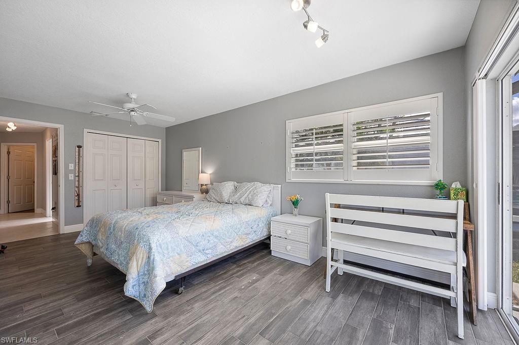 BURNT STORE MARINA - Residential