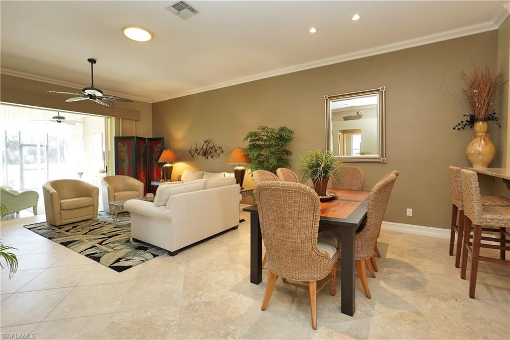 VILLAS AT OLDE HICKORY - Residential