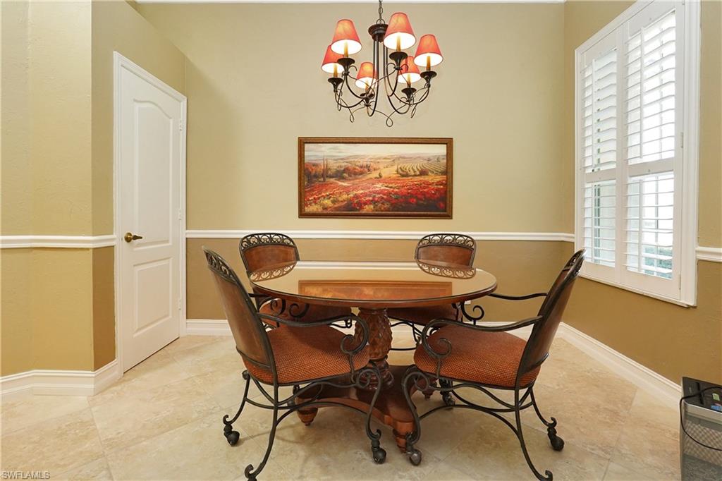 VILLAS AT OLDE HICKORY - Residential