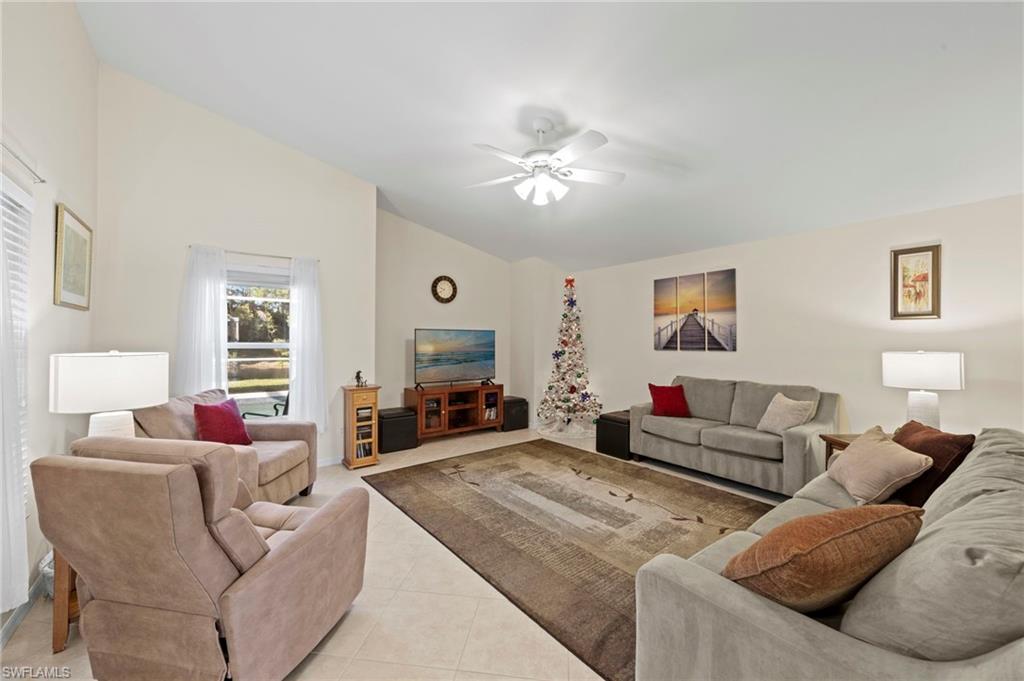 STONEYBROOK - Residential