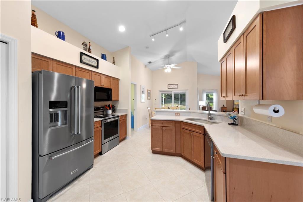 STONEYBROOK - Residential