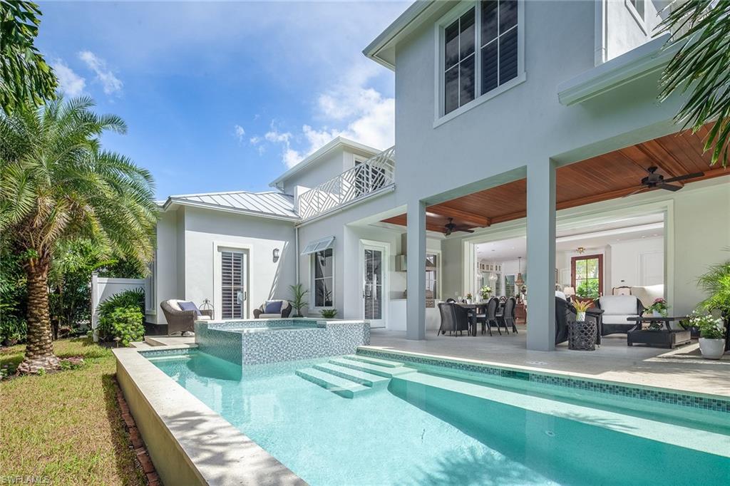 OLDE NAPLES - Residential