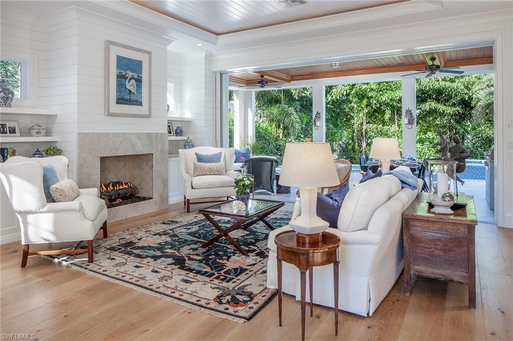 OLDE NAPLES - Residential