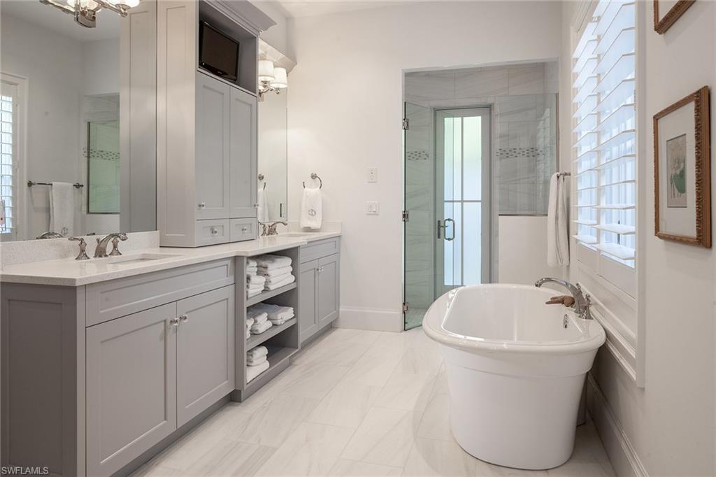 OLDE NAPLES - Residential