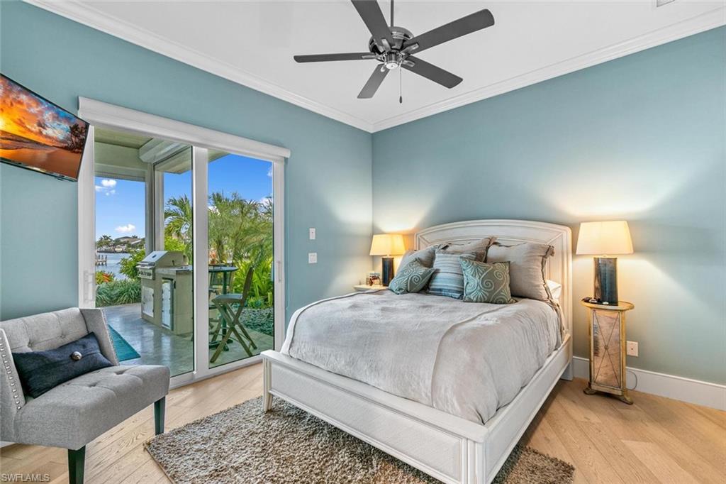 MARCO BEACH - Residential