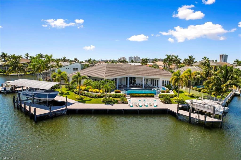 MARCO BEACH - Residential