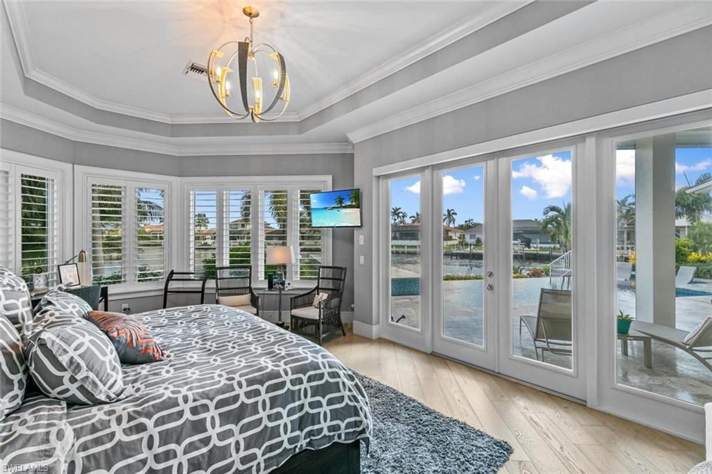 MARCO BEACH - Residential