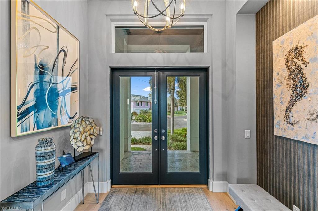 MARCO BEACH - Residential