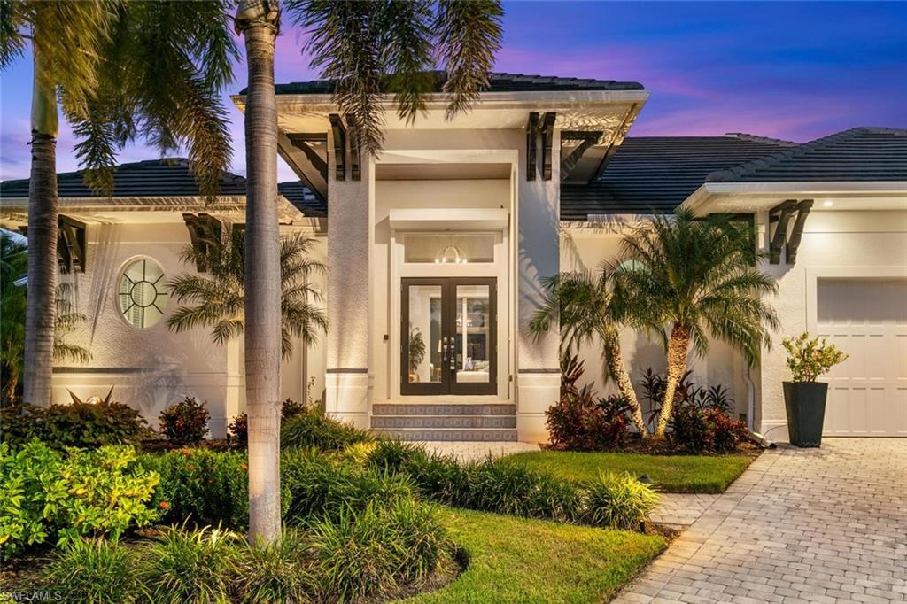 MARCO BEACH - Residential