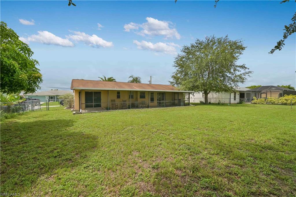 CAPE CORAL - Residential