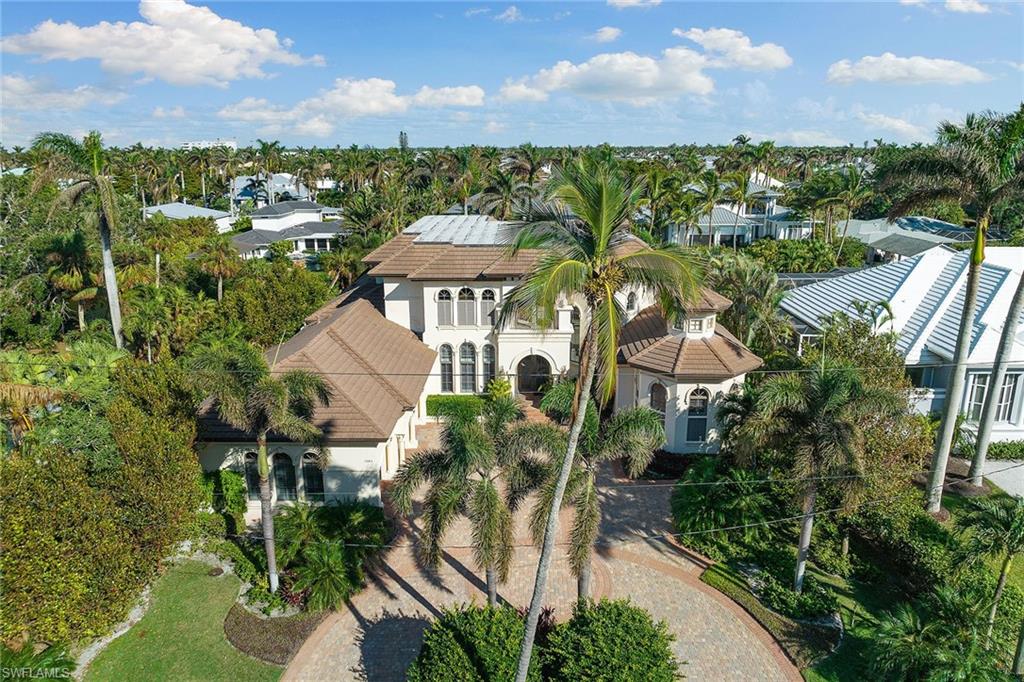 AQUALANE SHORES - Residential