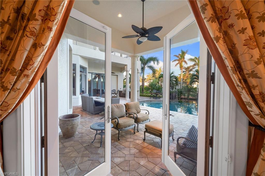 AQUALANE SHORES - Residential