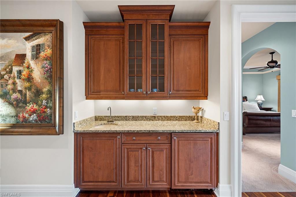 AQUALANE SHORES - Residential