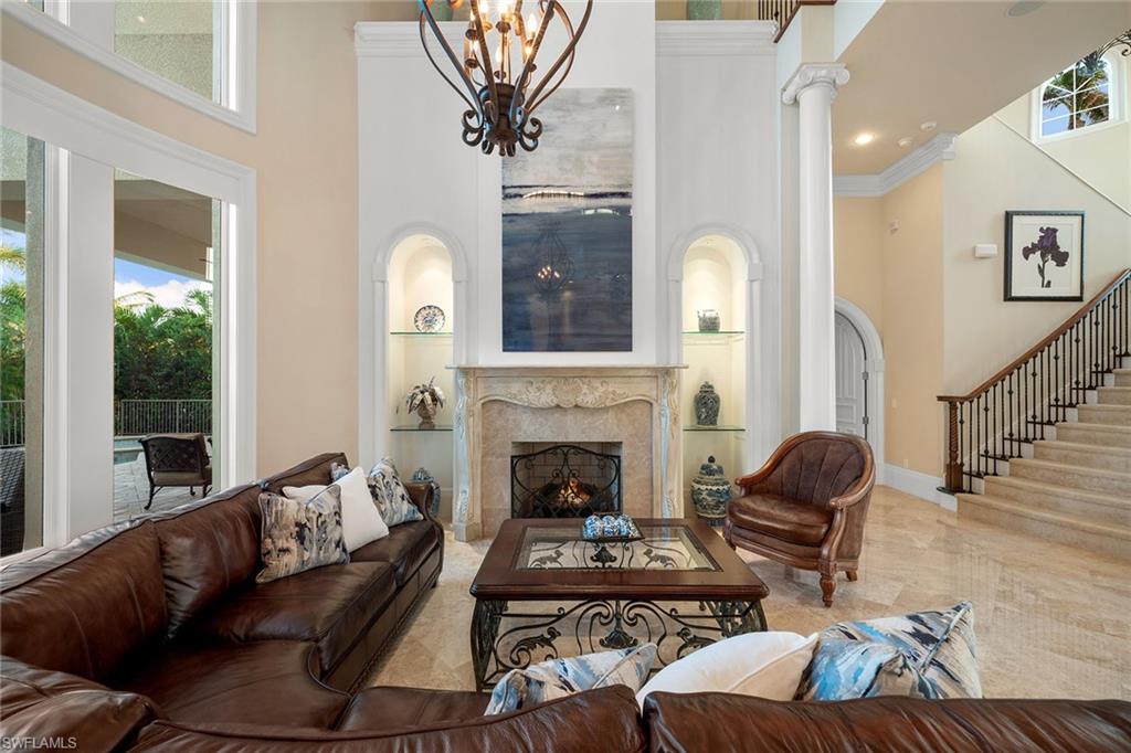 AQUALANE SHORES - Residential