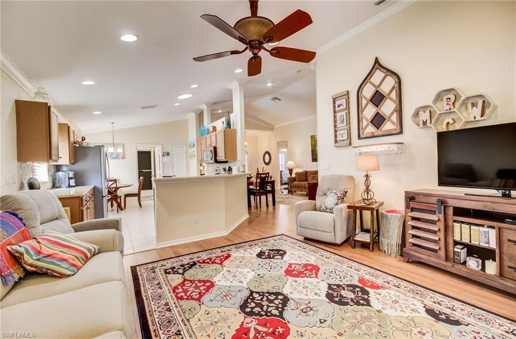 GLADIOLUS PRESERVE - Residential