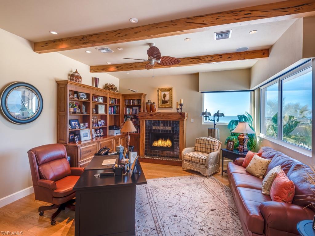 LAGUNA SHORES - Residential