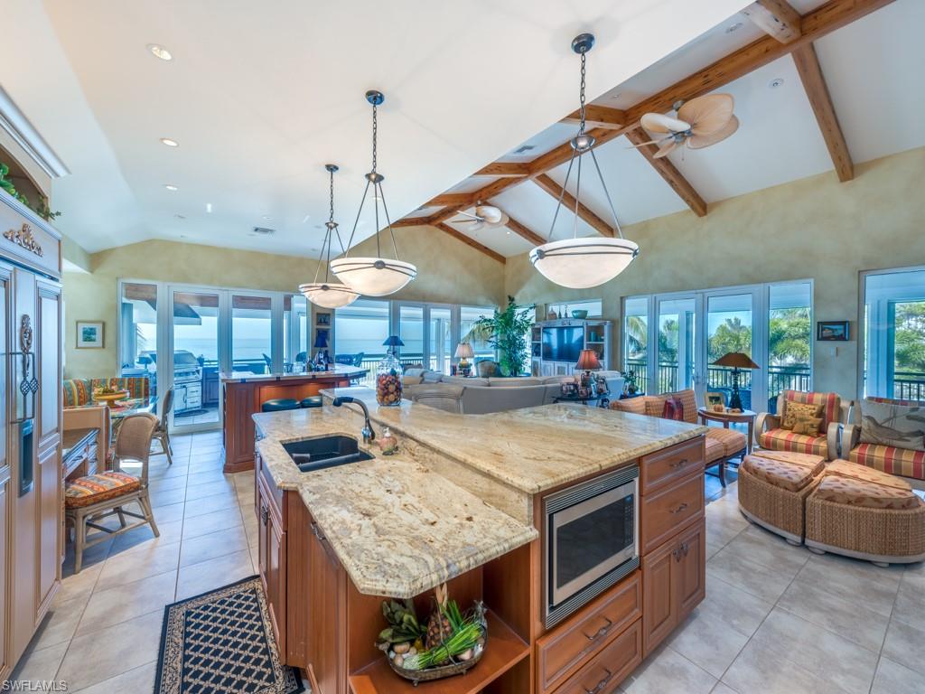 LAGUNA SHORES - Residential