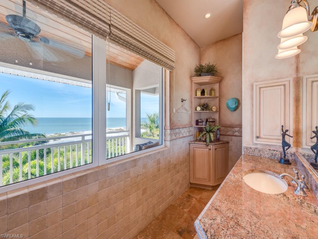 LAGUNA SHORES - Residential