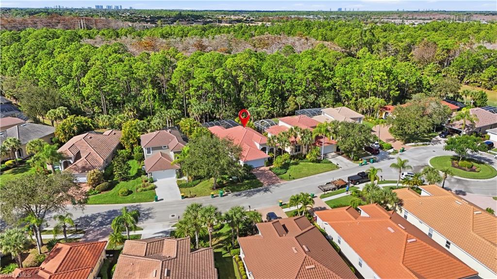 CARLTON LAKES - Residential