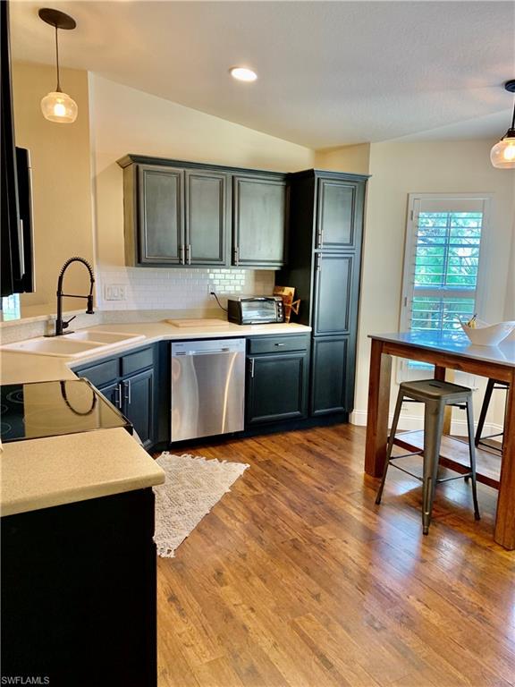 COCONUT SHORES - Residential Lease