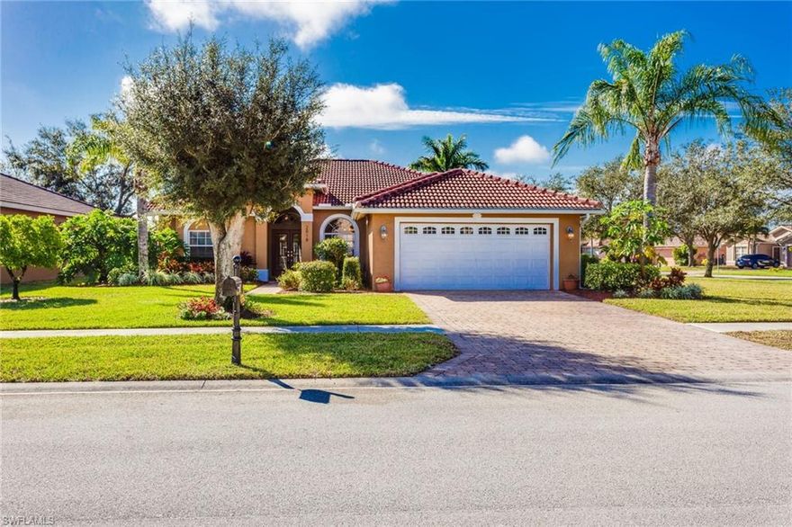 Prime Location!!! Welcome to Valencia Lakes, one of Naples most desired communities in North Naples.  This wonderful Corner Single Family Home is very well maintain, situated in a Cul-De-Sac, features nearly 1,900 Sq.Ft. of living space, 4 large Bedrooms, 2 Full Bathrooms, and 2 car garage. French Doors leading to the Foyer, vaulted ceilings, dining room, living room, family room,newer LG appliances, newer light fixtures, washer and dryer,  excellent natural light. Spacious Master Bedroom with vaulted ceilings. Master Bath has dual sinks, large walk-in-shower, tub and walk-in closet, Security system, Tile and laminated wood flooring in all living areas . Step out through the sliders from the great room to the screened lanai, fenced back yard, beautiful landscaping around the home, great access to all local amenities, great schools, Publix, CVS Pharmacy. Valencia Lakes is a friendly community with very low HOA fees! Recently updated clubhouse with billiard room, fitness center and entertaining facilities. In addition.. Resort style pool and spa, playground and tennis courts. Easy access to I-75 and only ten miles to the Beach! Call for your showing today! this home will not last!
