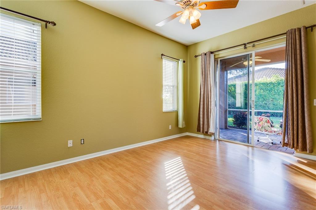 VALENCIA LAKES - Residential