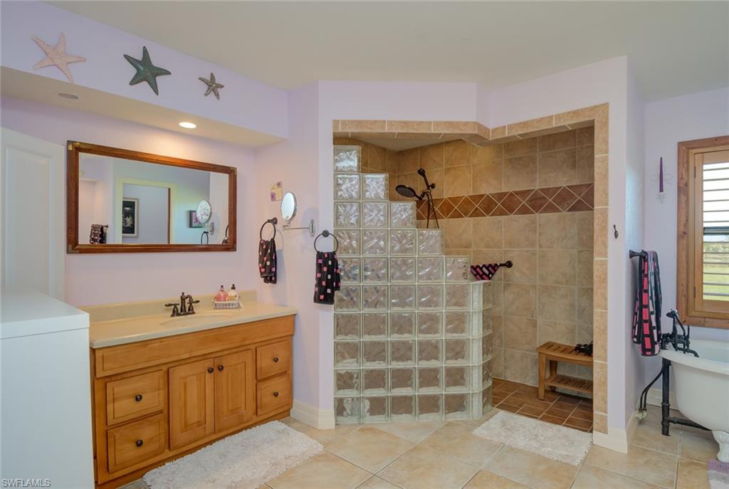 PUNTA GORDA - Residential