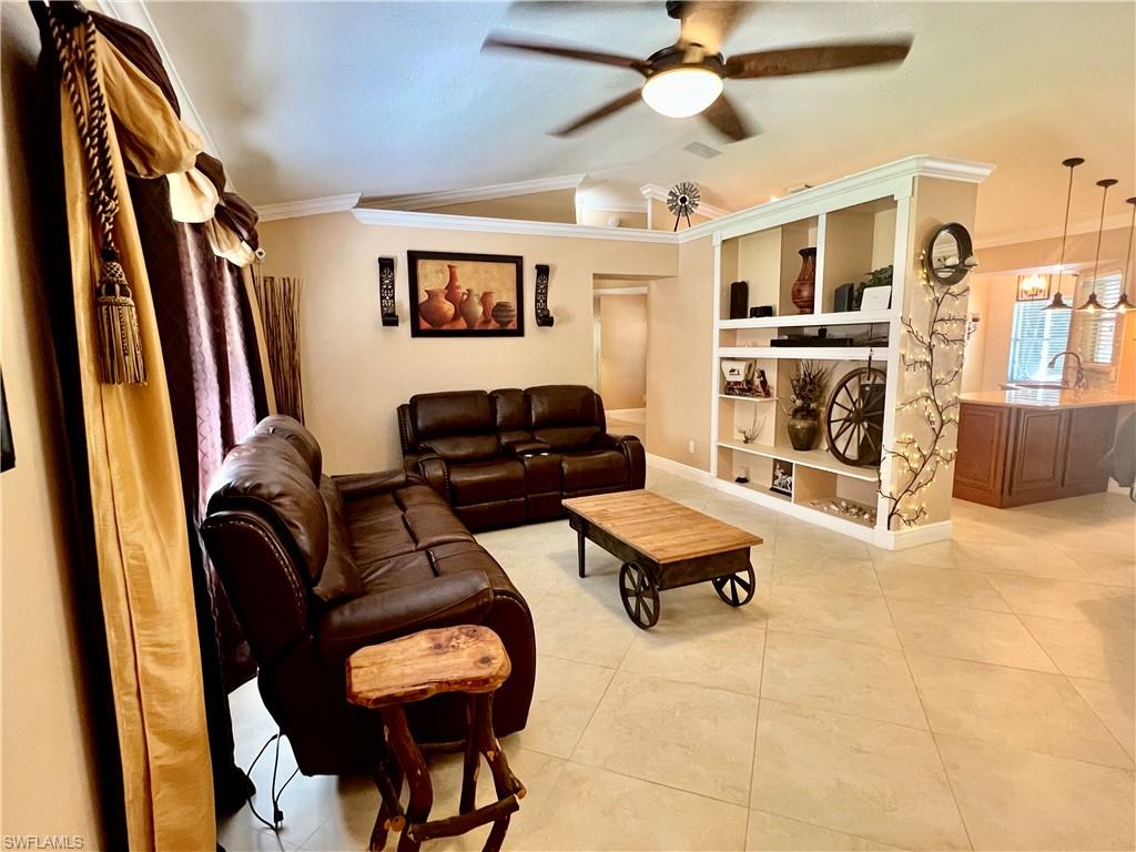 GOLDEN GATE ESTATES - Residential