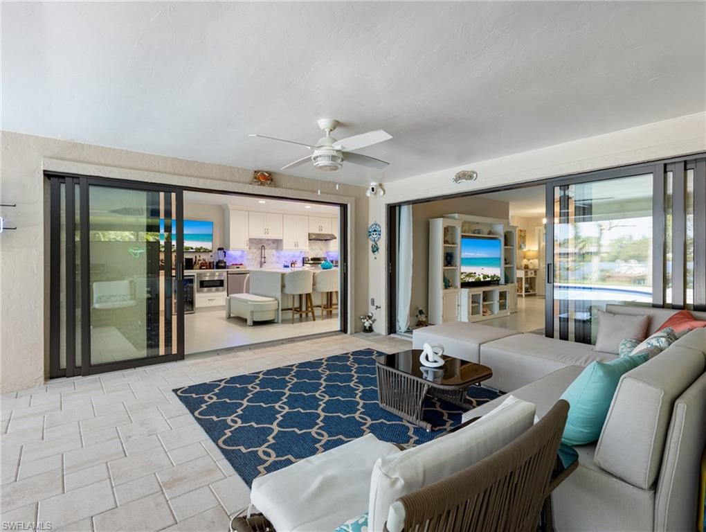 HERITAGE FARMS LAKE ADDN - Residential