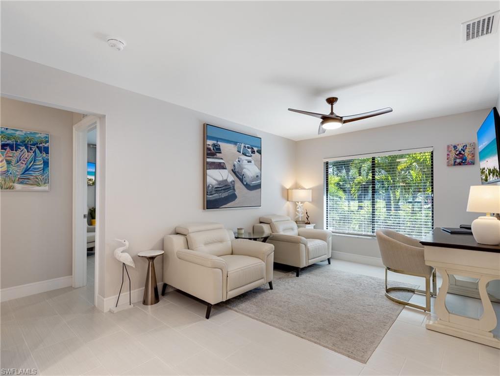 HERITAGE FARMS LAKE ADDN - Residential