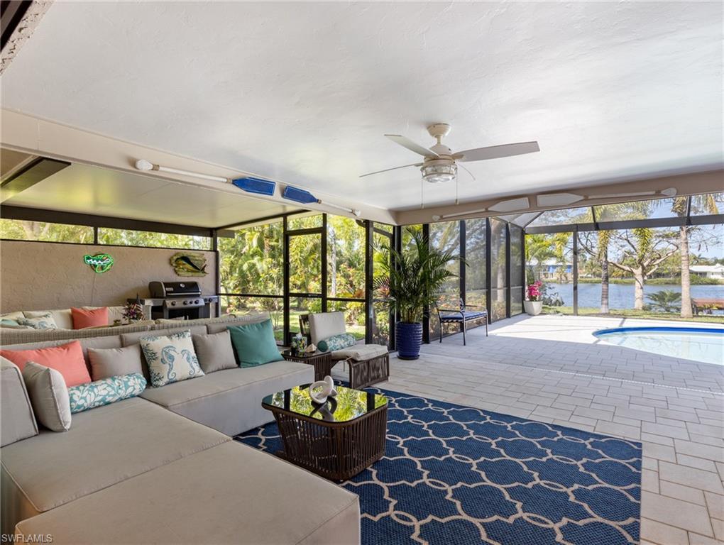 HERITAGE FARMS LAKE ADDN - Residential