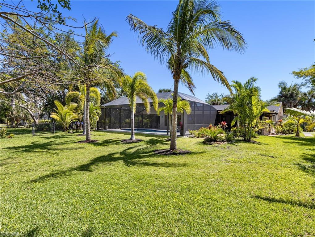 HERITAGE FARMS LAKE ADDN - Residential