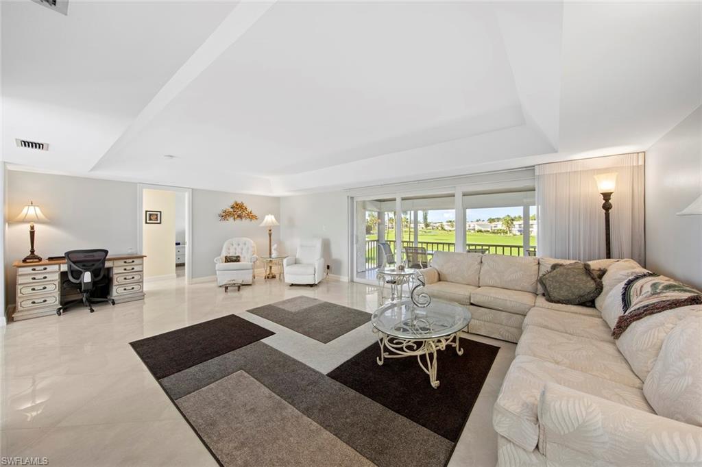 GLADES COUNTRY CLUB - Residential