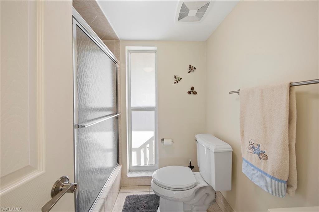 GLADES COUNTRY CLUB - Residential