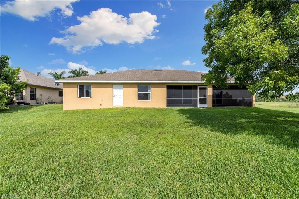 CAPE CORAL - Residential