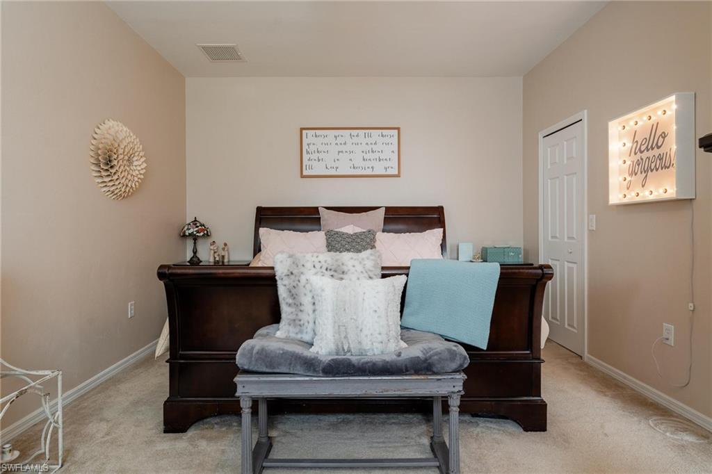 HAWK'S PRESERVE - Residential