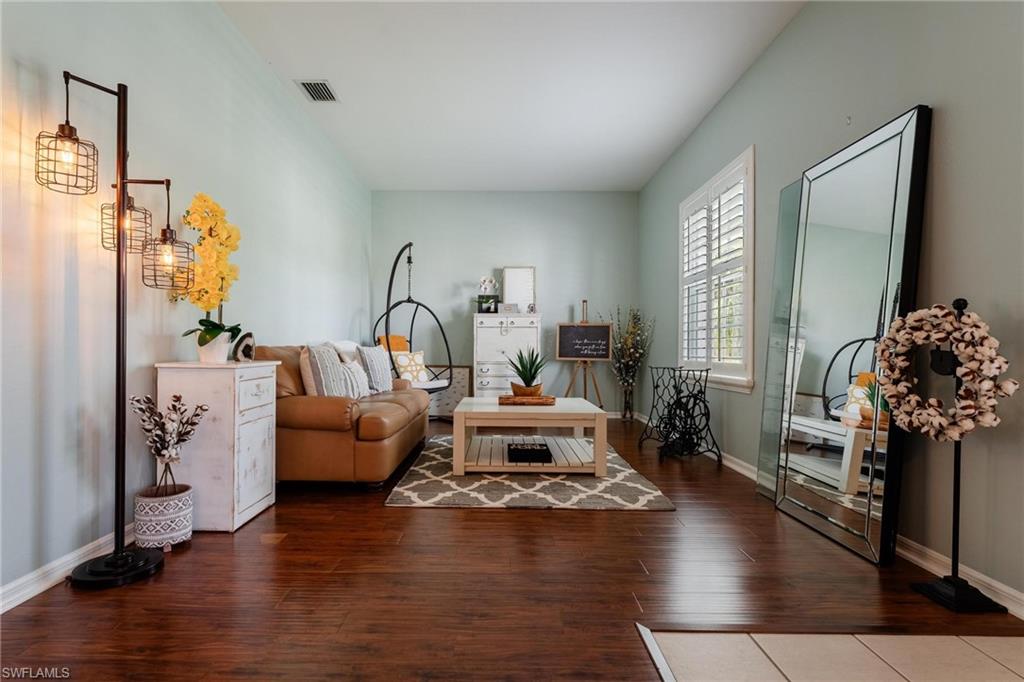 HAWK'S PRESERVE - Residential