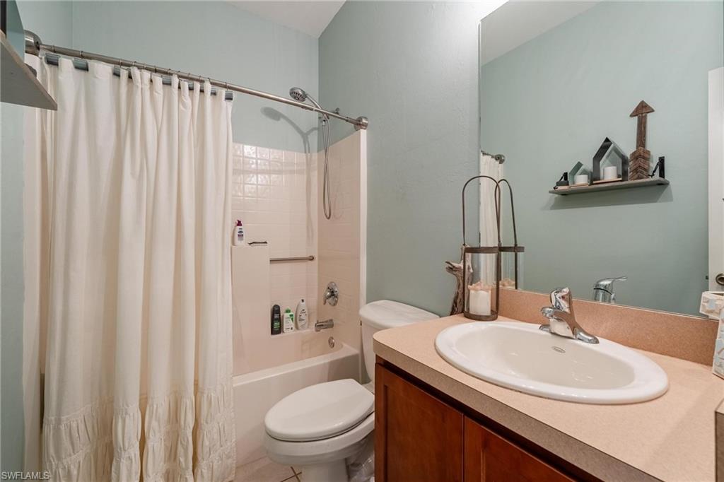 HAWK'S PRESERVE - Residential