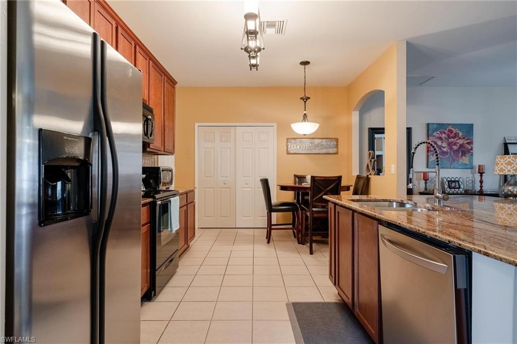 HAWK'S PRESERVE - Residential