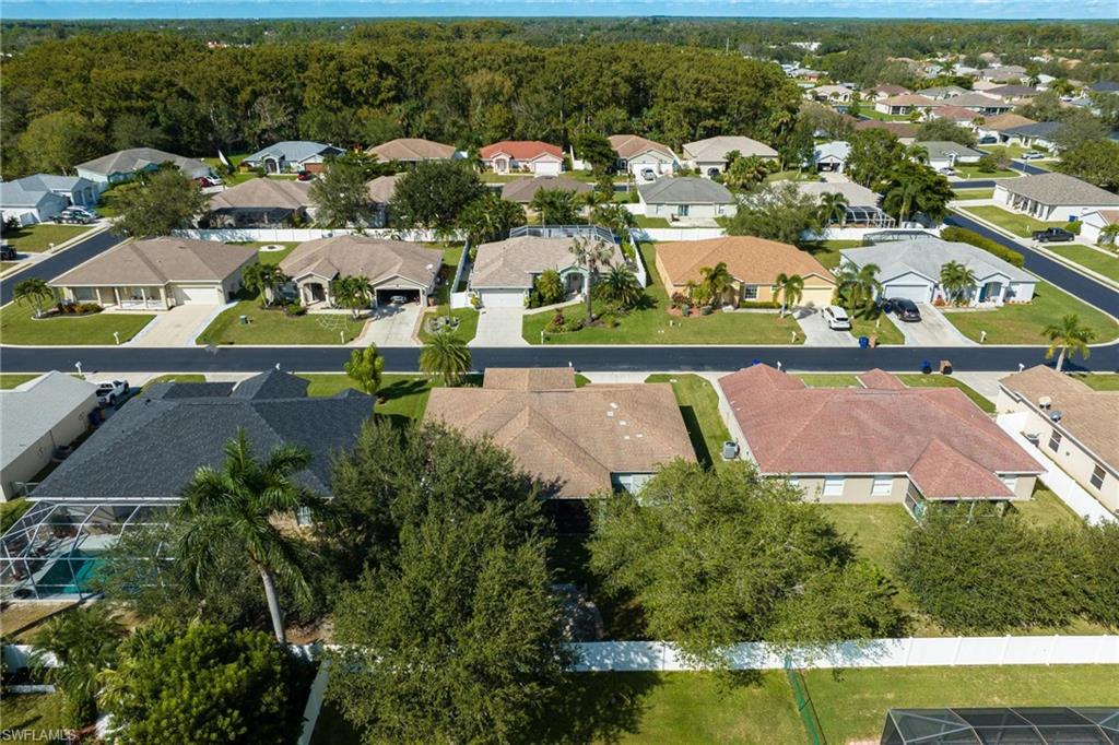 HAWK'S PRESERVE - Residential