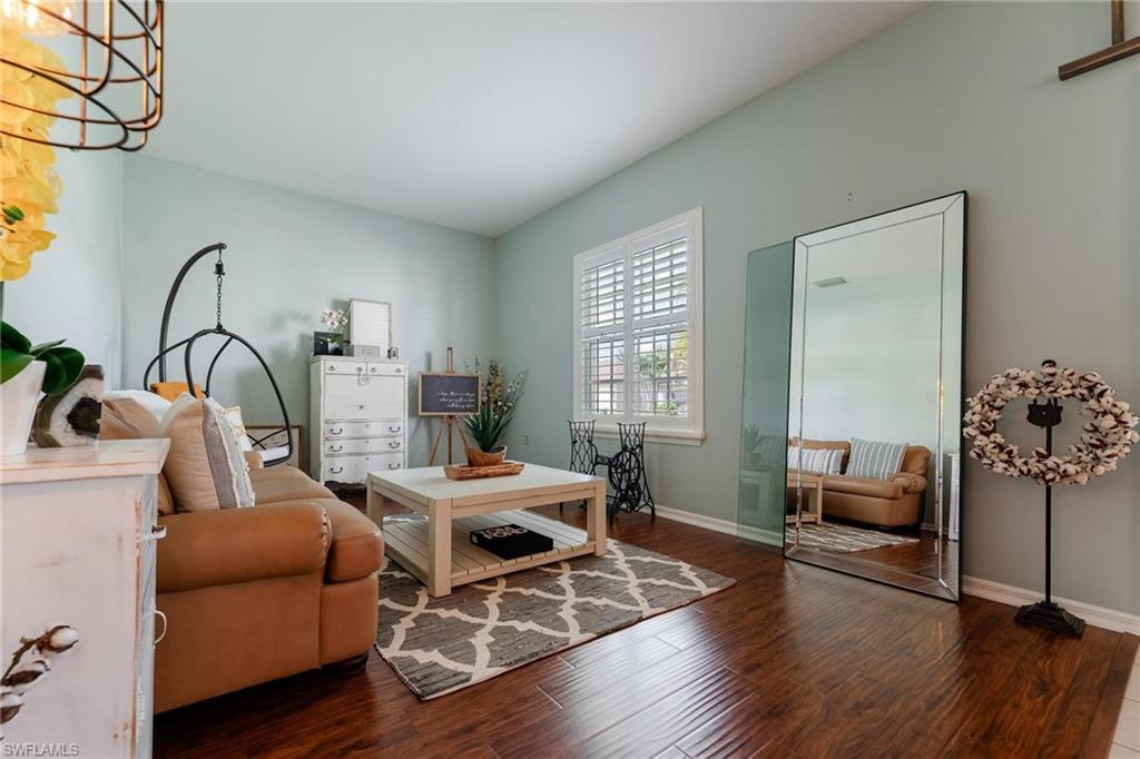 HAWK'S PRESERVE - Residential