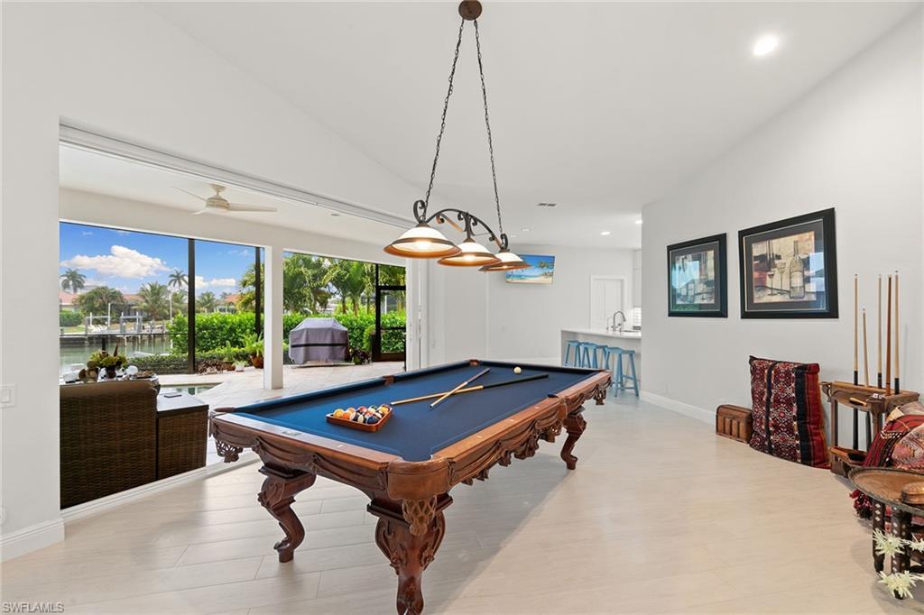 MARCO ISLAND - Residential