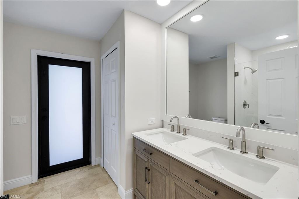 VALLEY OAK - Residential