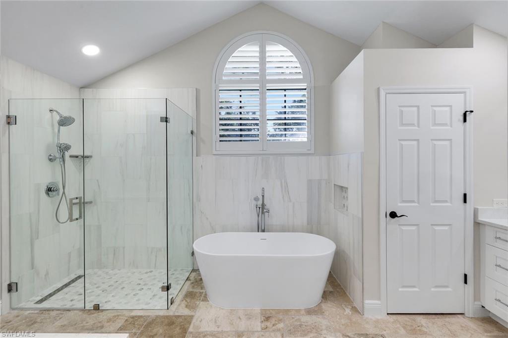 VALLEY OAK - Residential