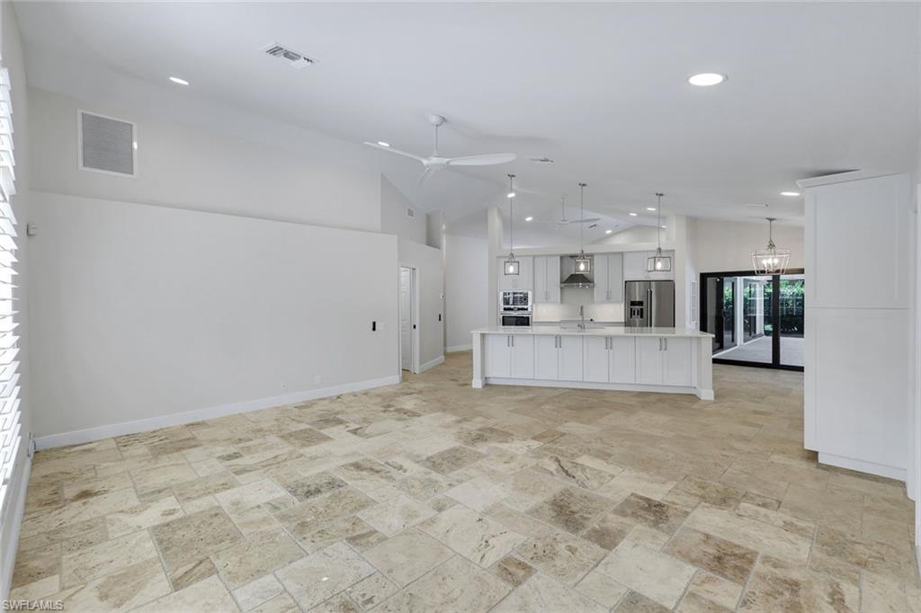VALLEY OAK - Residential
