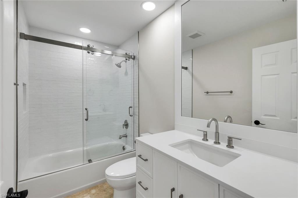 VALLEY OAK - Residential