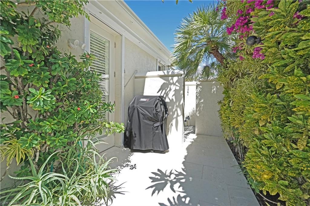 GRAND BAY AT PELICAN BAY - Residential